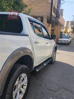 ميتسوبيشي L200